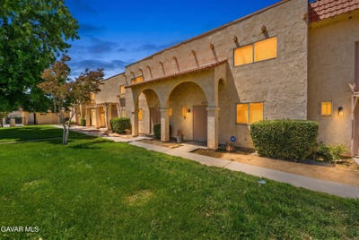 /international/us/43629-stanridge-avenue-lancaster-ca-110108233708/