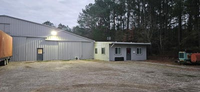 /international/us/105-gelo-road-rocky-mount-nc-110106211878/