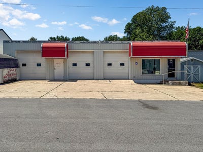/international/us/245-n-crittenden-street-marshfield-mo-110108018924/