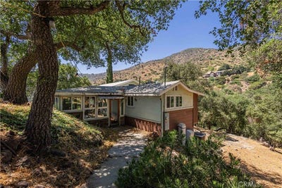 /international/us/947-n-glendora-avenue-glendora-ca-110101177170/