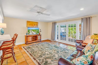 /international/us/3365-flagler-avenue-key-west-fl-110101810563/