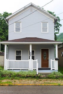 /international/us/1019-commerce-street-wellsville-oh-110119662295/