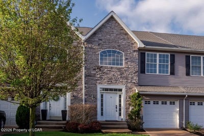 /international/us/36-marina-drive-harveys-lake-pa-110108014711/