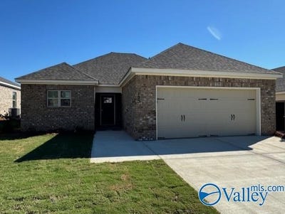 /international/us/125-denise-drive-prattville-al-110108394554/