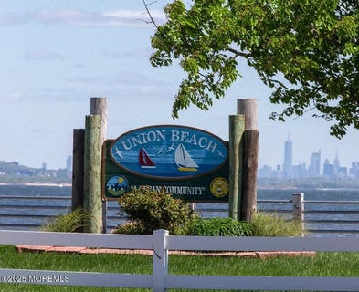 /international/us/605-spruce-street-union-beach-nj-110101291384/?lang=en