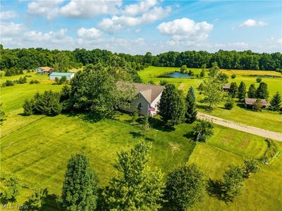 /international/us/738-county-road-620-ashland-oh-110109156035/