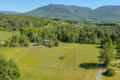 /international/us/335-tinmouth-road-danby-vt-110108616477/