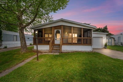 /international/us/1805-briarcrest-drive-port-clinton-oh-110107891185/
