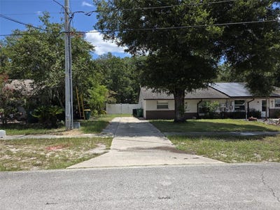 /international/us/915-marlboro-drive-deland-fl-110101463149/