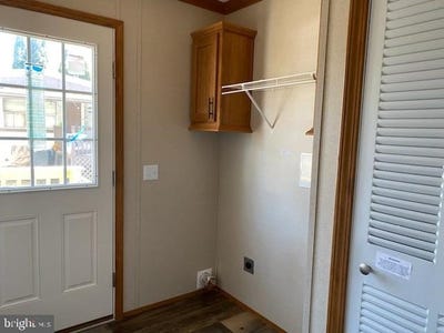 /international/us/45-westport-drive-shippensburg-pa-110094769631/