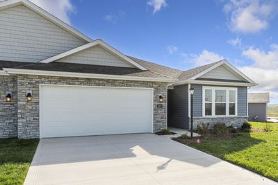 /international/us/1072-butler-lake-court-fort-wayne-in-110097535136/