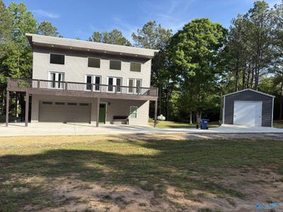 /international/us/634-champion-road-oneonta-al-110107689405/