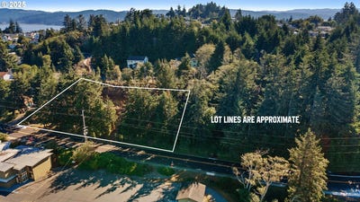 /international/us/2253-pony-creek-rd-northbend-or-110102351807/