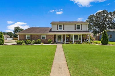 /international/us/2106-jackson-ave-muscle-shoals-al-110101025965/