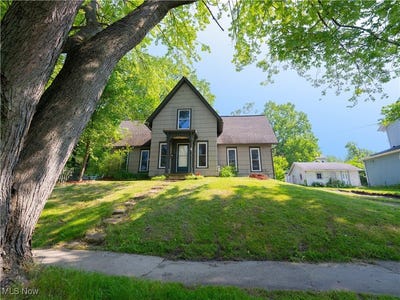 /international/us/8121-maple-avenue-garrettsville-oh-110099997091/