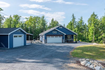 /international/us/52-e-shore-road-embden-me-110119366255/