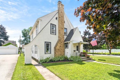 /international/us/1621-torrison-drive-manitowoc-wi-110100852399/?lang=en