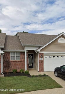 /international/us/6926-arbor-manor-way-louisville-ky-110101088997/