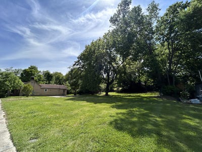 /international/us/102-106-admirals-landing-frankfort-ky-110108357873/