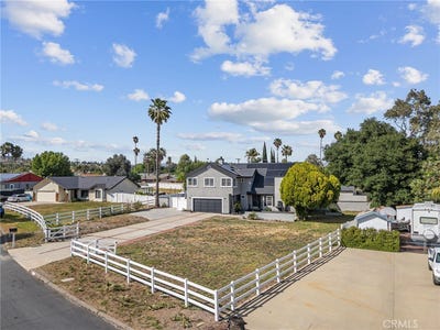 /international/us/15064-marcolesco-street-lake-elsinore-ca-110099086865/