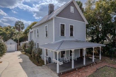 /international/us/720-se-3rd-street-ocala-fl-110105903380/
