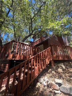 /international/us/1289-canyon-road-fawnskin-ca-110108936428/