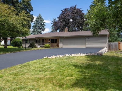 /international/us/1944-9th-street-nw-new-brighton-mn-110101113558/?lang=en