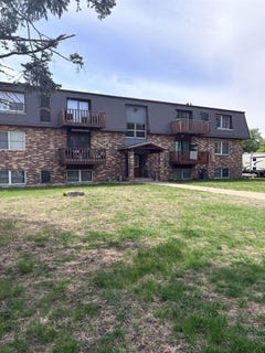 /international/us/710-geisinger-rd-storm-lake-ia-110107939911/