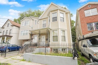 /international/us/1071-bond-st-elizabeth-city-nj-110101313766/
