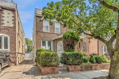 /international/us/2541-83rd-st-east-elmhurst-ny-110100505714/