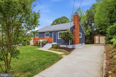 /international/us/13206-staggs-court-woodbridge-va-110107601234/