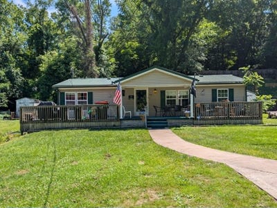 /international/us/119-remy-street-coal-grove-oh-110108849913/