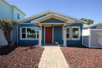 /international/us/1224-s-central-avenue-flagler-beach-fl-110105414674/