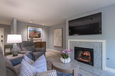 /international/us/21-shepherds-knoll-dr-pebble-beach-ca-110104914733/