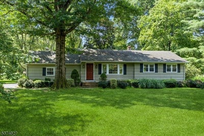 /international/us/24-briar-ln-bernards-twp-nj-110101152075/