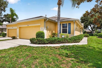 /international/us/1322-fairway-greens-drive-sun-city-center-fl-110119706459/