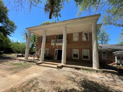 /international/us/10548-highway-21-s-fort-deposit-al-110108478514/