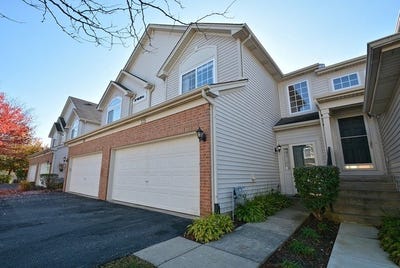 /international/us/335-abington-woods-drive-aurora-il-110108579170/