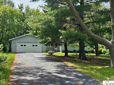 /international/us/7012-damar-estates-st-peter-mn-110105426800/