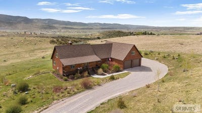 /international/us/1060-elk-ridge-drive-swan-valley-id-110108013844/