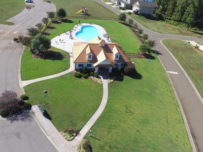 /international/us/74-syd-s-bluff-lot-74-littleton-nc-110090451346/