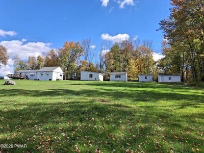 /international/us/992-owego-turnpike-waymart-pa-110120530923/