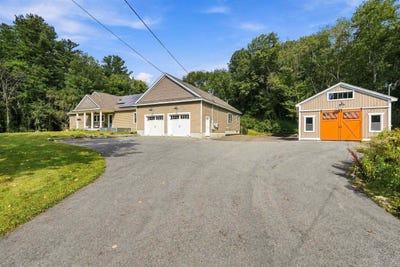 /international/us/5-chase-road-londonderry-nh-110119891967/