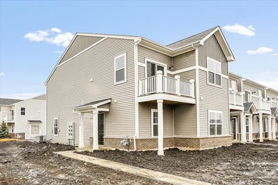 /international/us/241-kingsport-drive-south-elgin-il-110099039561/