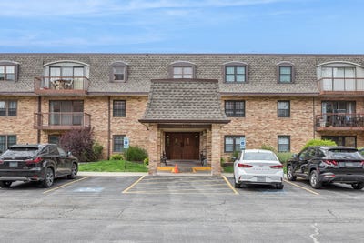 /international/us/475-n-cass-avenue-westmont-il-110108472543/