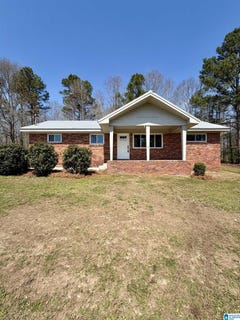 /international/us/9691-county-road-42-jemison-al-110109051061/