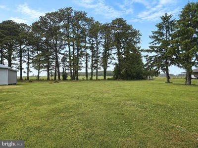 /international/us/2820-hoopers-island-road-church-creek-md-110108334845/
