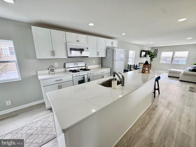 /international/us/14-colonial-lane-rehoboth-beach-de-110099094123/