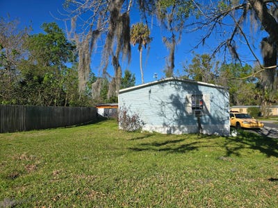 /international/us/2580-se-1st-ave-ocala-fl-110098138433/