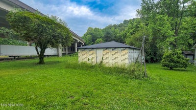 /international/us/210-e-spring-st-oliver-springs-tn-110099667349/?lang=zh-cn